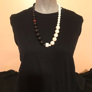 Black & white bead necklace